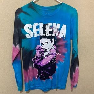 Selena long sleeve tee